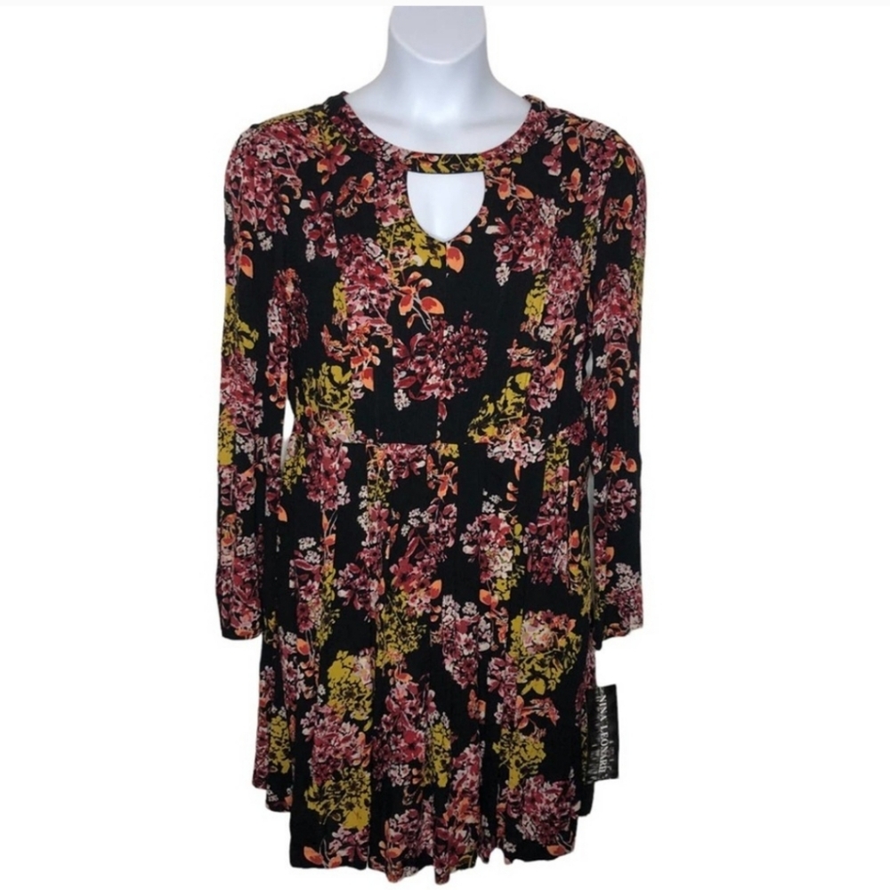 Nina Leonard Lady Luxe Black Multi Floral Bell Sleeve Dress NWT size Large